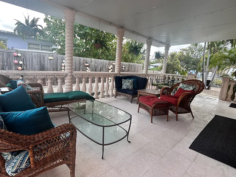 64 Seagate Blvd — Photo 7