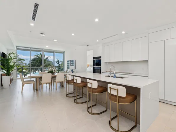 220 Lake Shore Drive #704, Lake Park, FL 33403