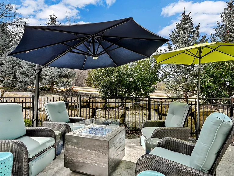 3263 S Sedgebrook Ln — Photo 4