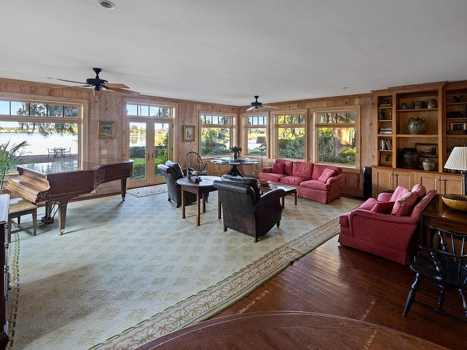 55th image of 1451 River Rd