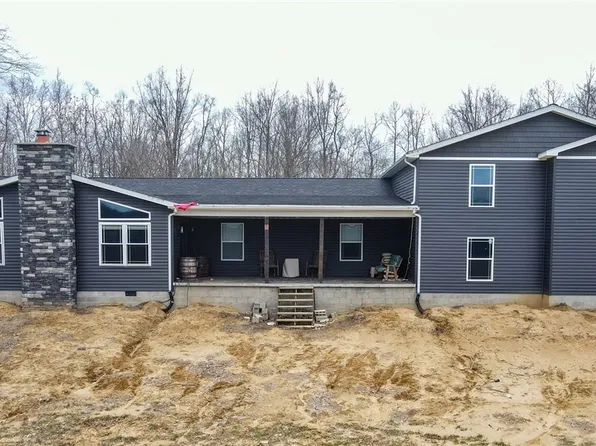 265 Mitchell Dr, Newport, OH 45768