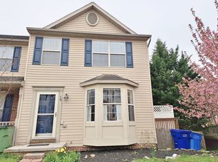 15 Sara Ln, Hanover, PA 17331