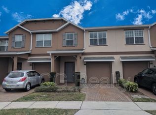 1057 Honey Blossom Dr, Orlando, FL 32824