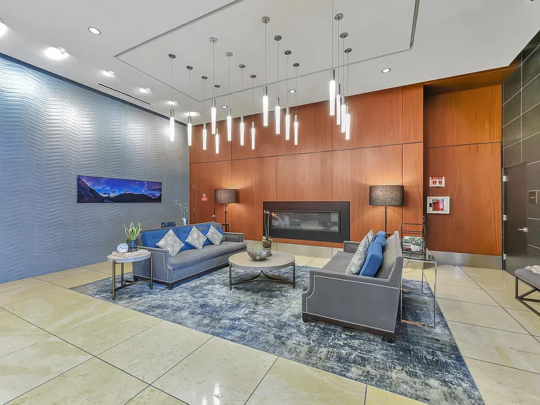 88 E San Fernando St #508 — Photo 36