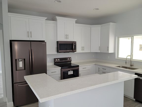 5th image of 5413 NW Bolin St
