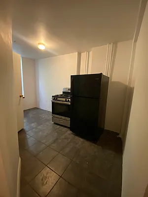 Rented by Hagstrom Management Inc | media 31