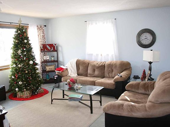 4th image of 500 Berry Ct