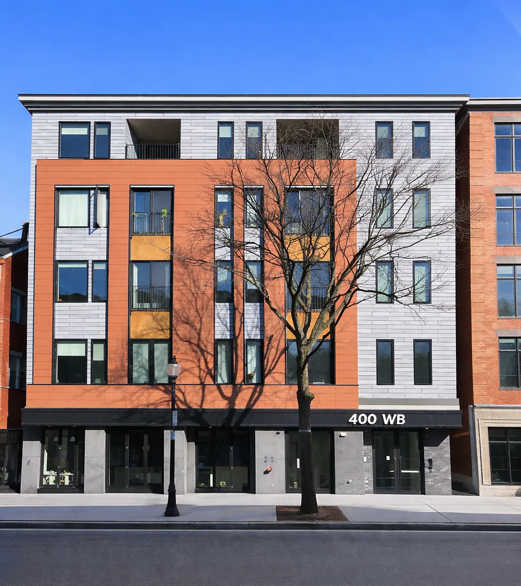 400 W Broadway — Photo 1
