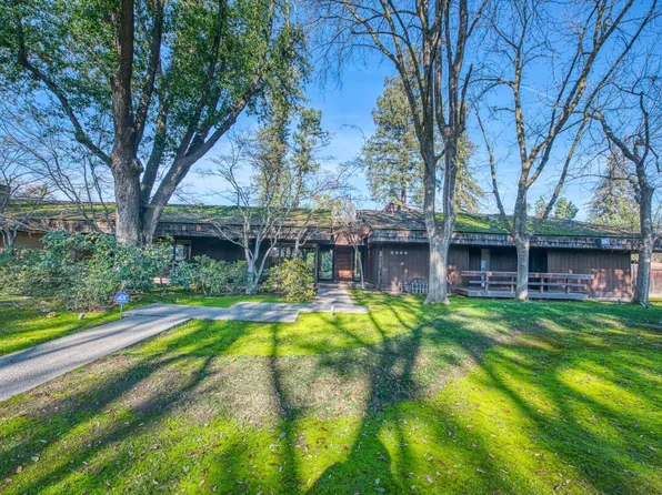 2252 W Keats Ave, Fresno, CA 93711