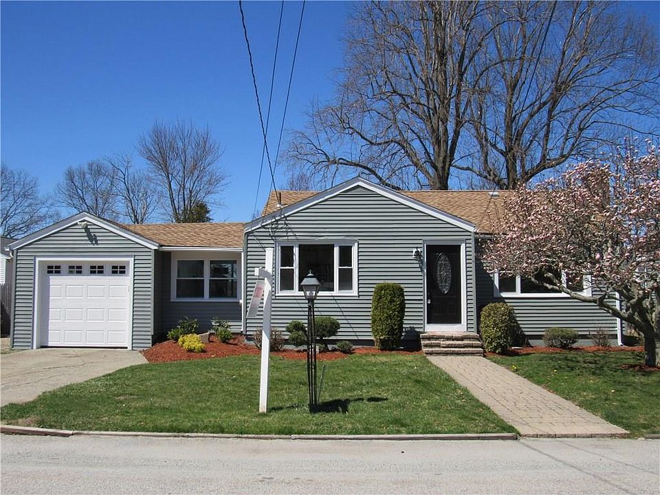 1st image of 28 Tara St