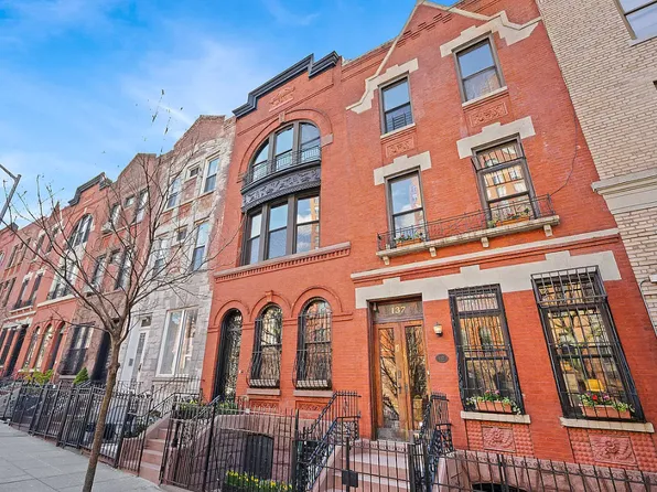 137 Manhattan Avenue