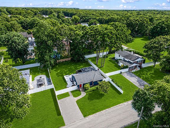 4th image of 6 Malba Drive