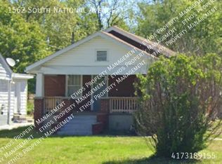 1562 S National Ave, Springfield, MO 65804