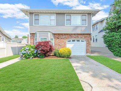 965 Hayes Street, Baldwin, NY, 11510