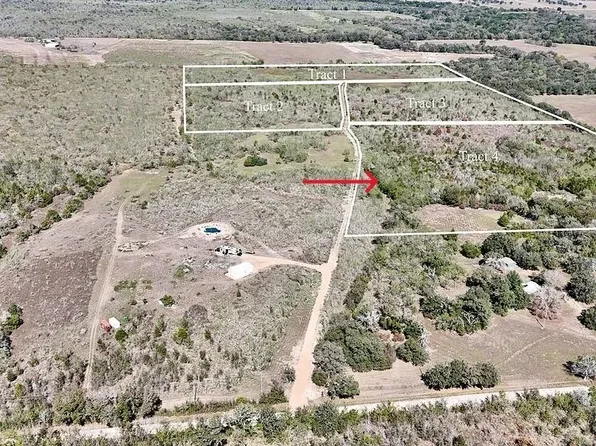 TRACT 4 Maynard Hallmark Rd, Waelder, TX 78959