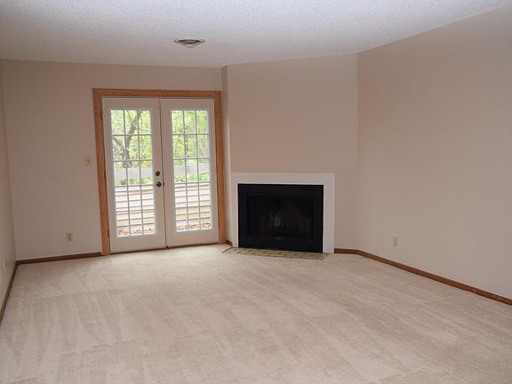 4th image of 5648 N Withershin Point