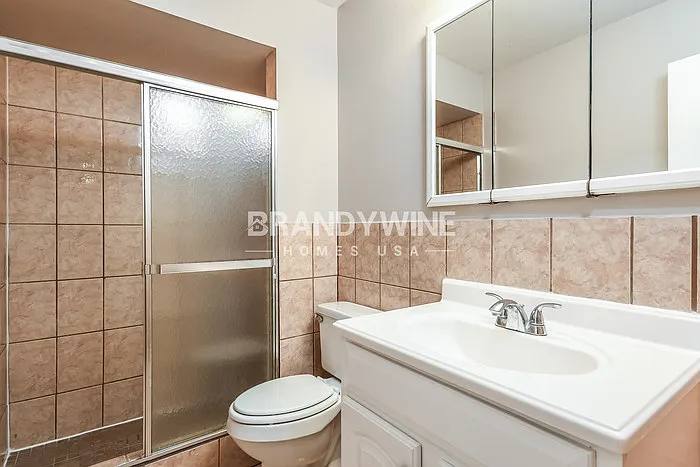 6813 Westborough Ln — Photo 13