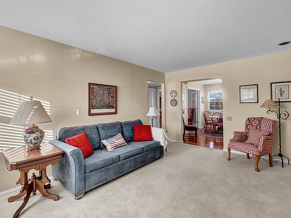 2nd image of 3129 Roger Williams Dr Unit 7