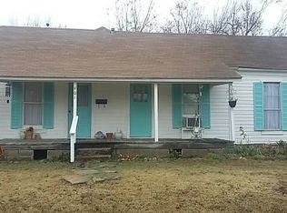 901 Marion Ave, Mena, AR 71953