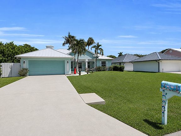 2nd image of 10831 SE Pinegrove Street
