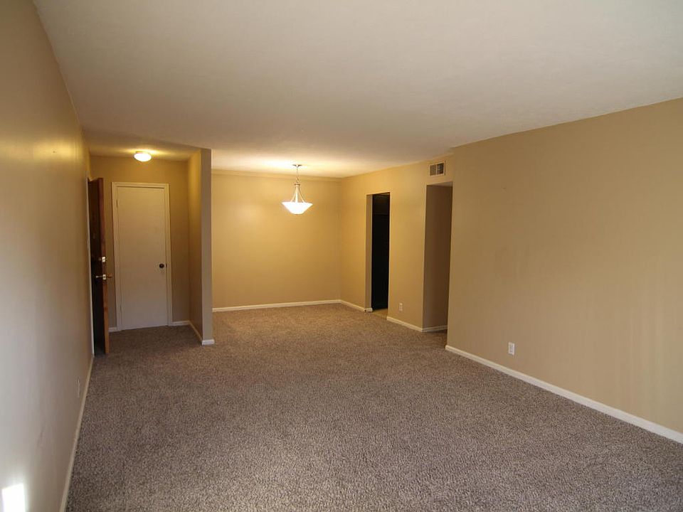 unit 3 living room & dining 
