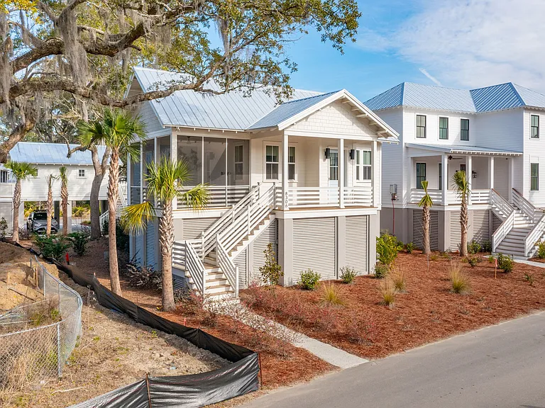 8308 Jack Island Dr — Photo 29