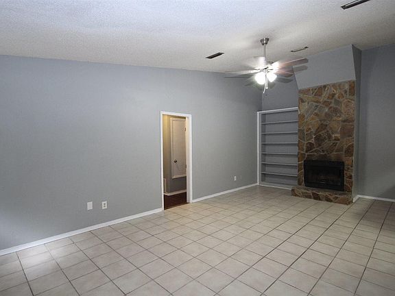 5th image of 2397 Shoal Creek Dr