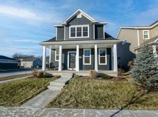 1226 Crane Meadow Way, Sun Prairie, WI 53590