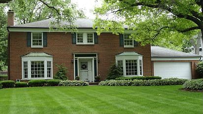1st image of 1214 Brassie Ave