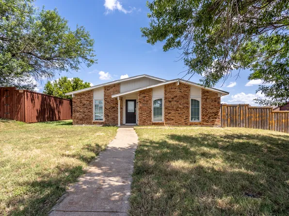 649 Eagle Dr, Desoto, TX 75115