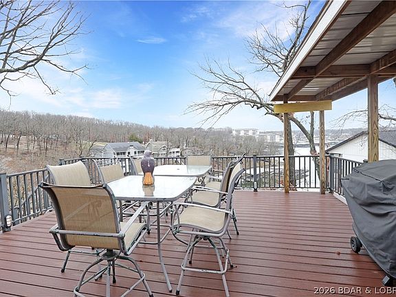 3rd image of 4448 Hamrock Ln