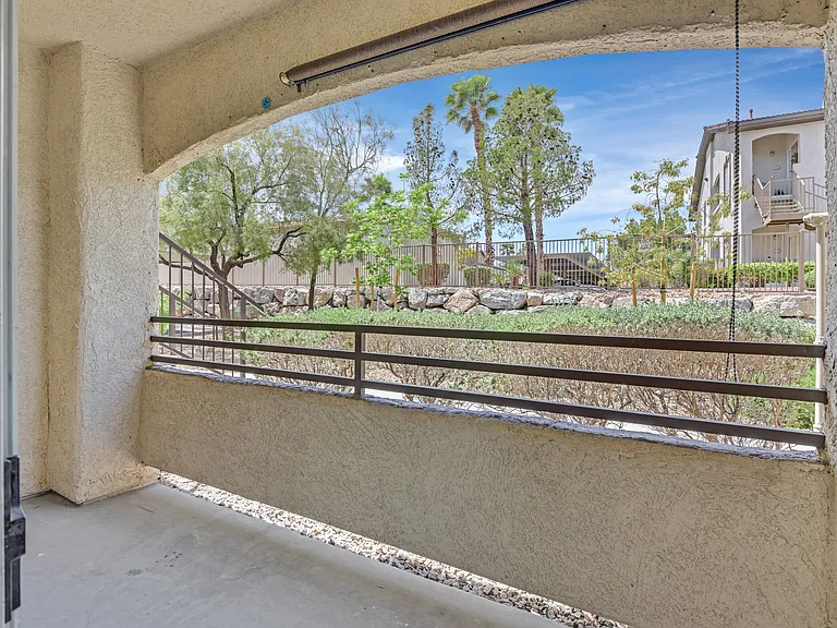 2291 W Horizon Ridge Pkwy #1106 — Photo 16