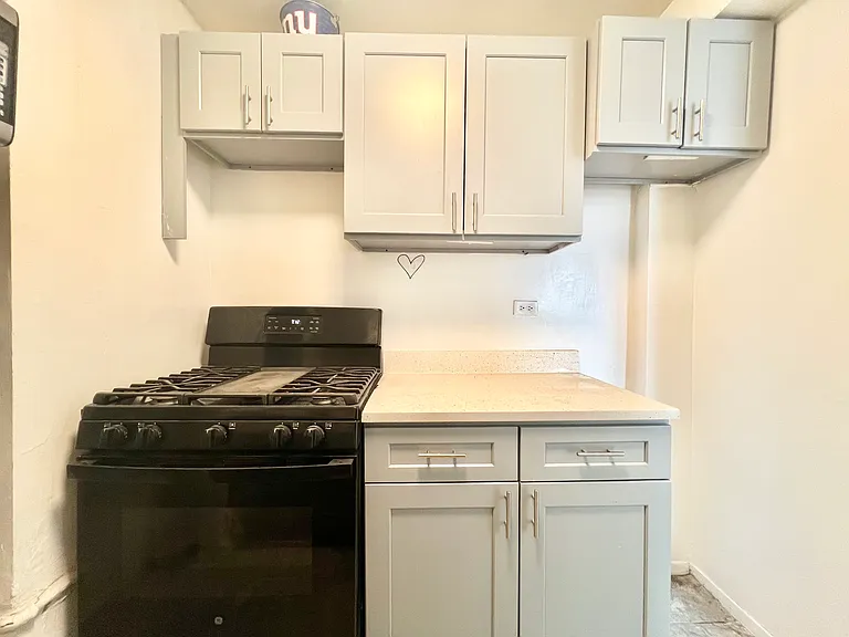 483A Ocean Pkwy #6C — Photo 8