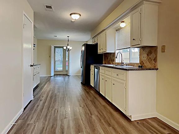 5th image of 5412 Starfield Dr #1