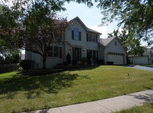 593 Lavina Dr, Bolingbrook, IL 60440