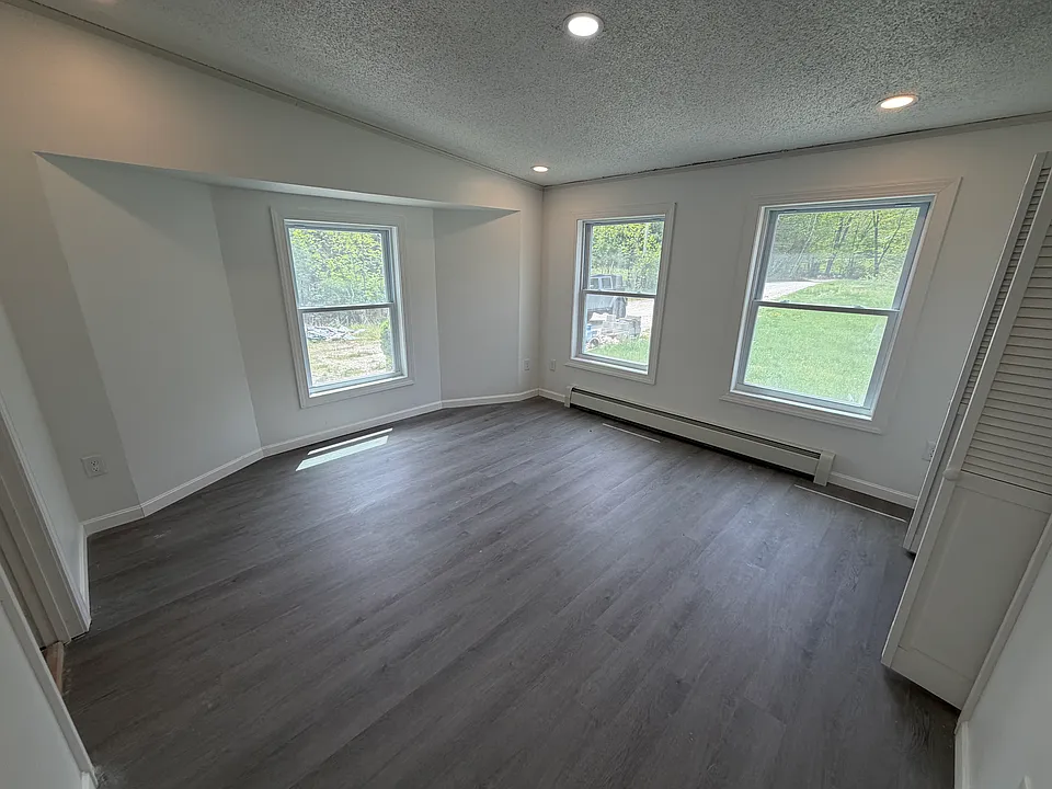Bedroom #1
