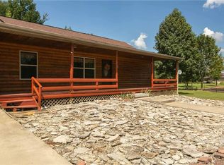 1458 W Moonglo Rd, Scottsburg, IN 47170