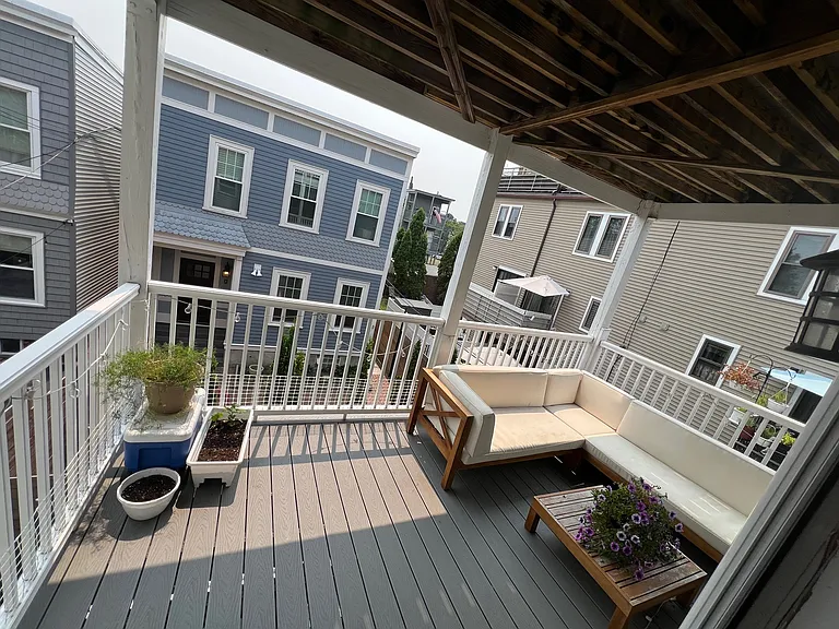 703 E 5th St #2 — Photo 14