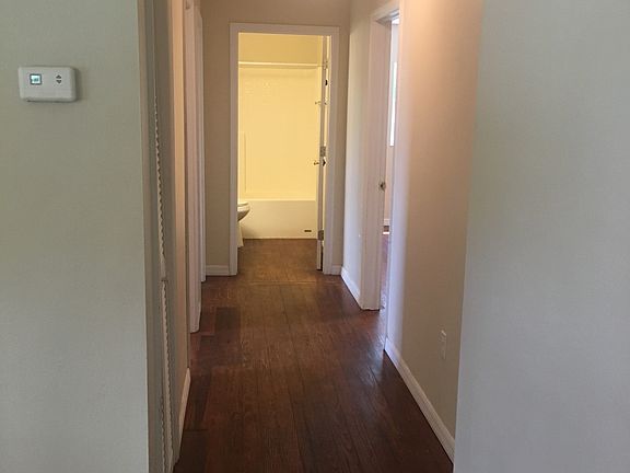 Hallway to Bedrooms/Bath