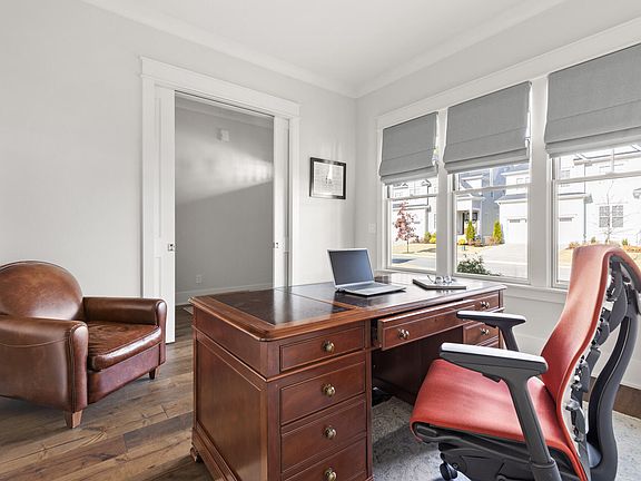 5th image of 3025 Eden Harbor Ct