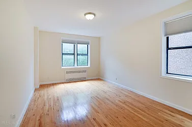 Rented by Hillel Realty Group