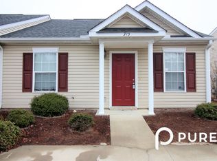 315 Elders Pond Cir, Columbia, SC 29229