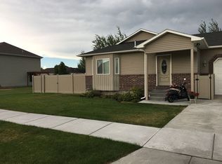275 Seagull Dr, Rexburg, ID 83440