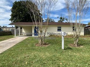 965 Sailfish Dr, Atlantic Beach, FL 32233