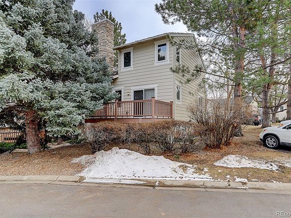 3rd image of 4605 S Yosemite Street #39
