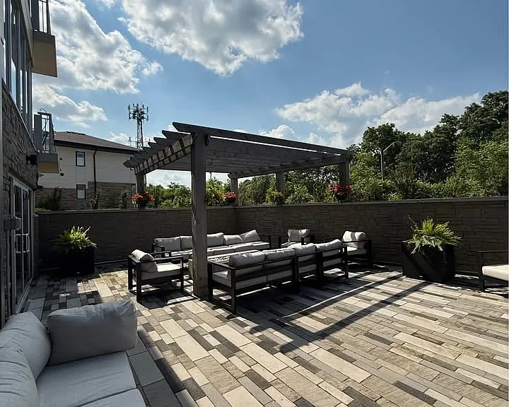 16 Markle Cres #108 — Photo 16
