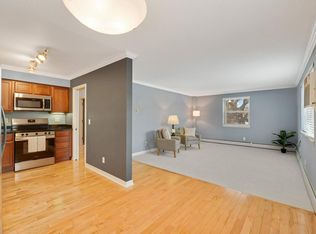 2727 W 43rd St APT 209, Minneapolis, MN 55410