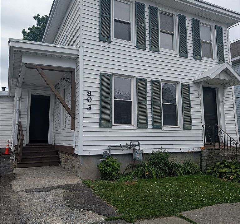 1st image of 803 Oswego St