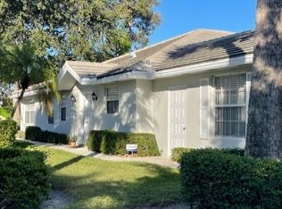 4281 Royal Oak Dr, Palm Beach Gardens, FL 33410