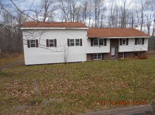 85 Airport Rd, Corry, PA 16407